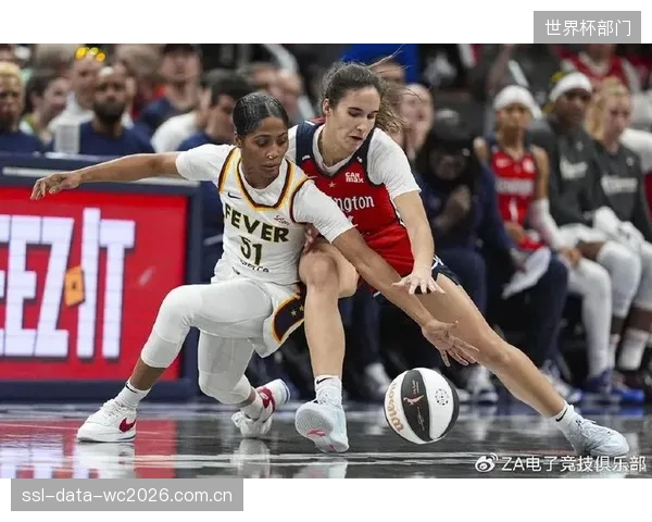 WNBA战术革新进入深水区,各队普遍提升进攻节奏并增加外线投射比重。 WNBA战术革新进入深水区,各队普遍提升进攻节奏并增加外线投射比重。